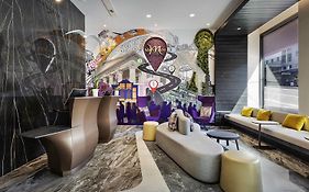 Mercure Auckland Queen Street